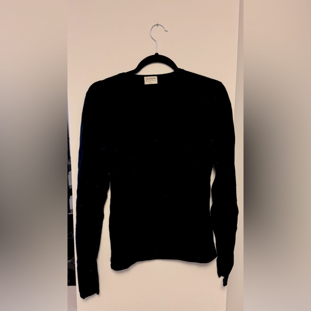 Black cashmere sweater